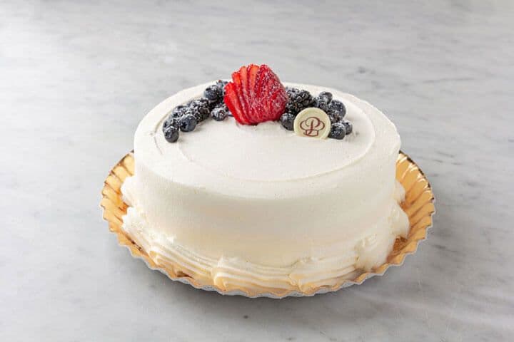 Porto's Milk'N Berries Cake